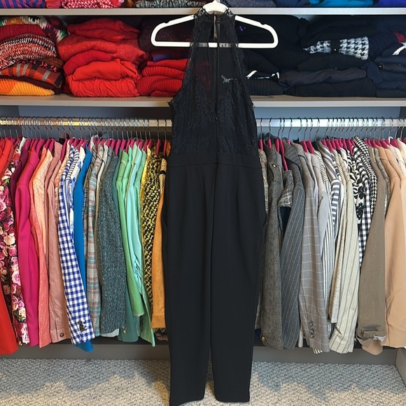 Express black lace halter neck sleeveless 2 pocket back zipper jumpsuit size S - Picture 3 of 3